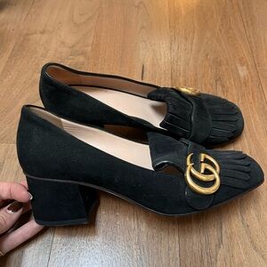 Gucci Black Loafers with Gold Emblem